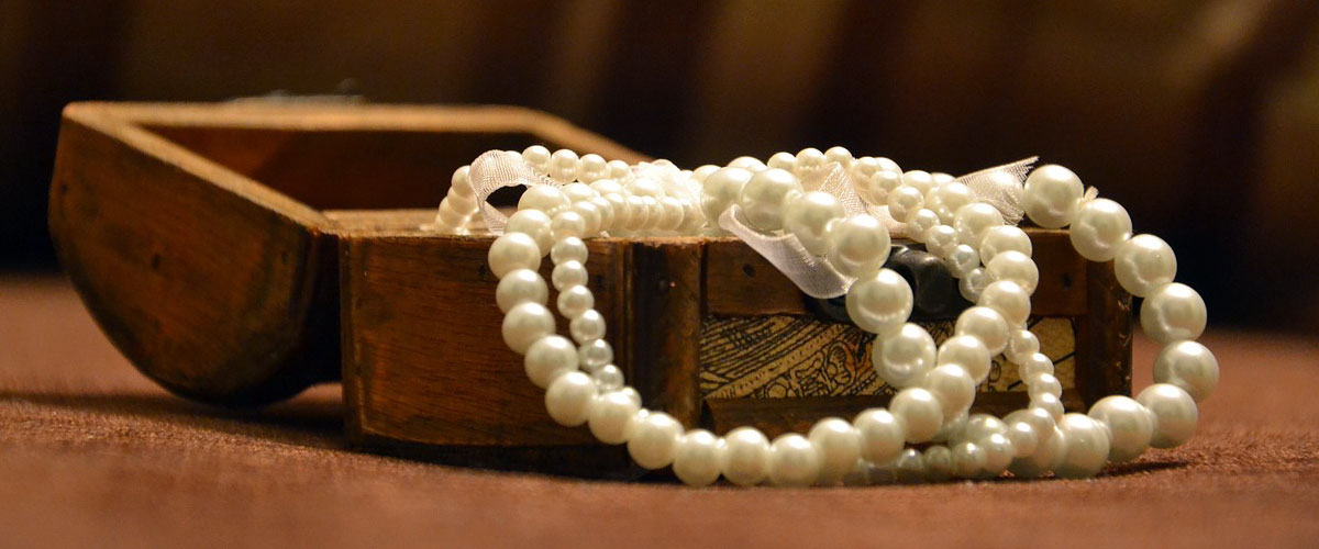 amuletos con perlas para aries