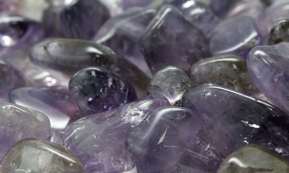 piedras espirituales y cristales con energías positivas